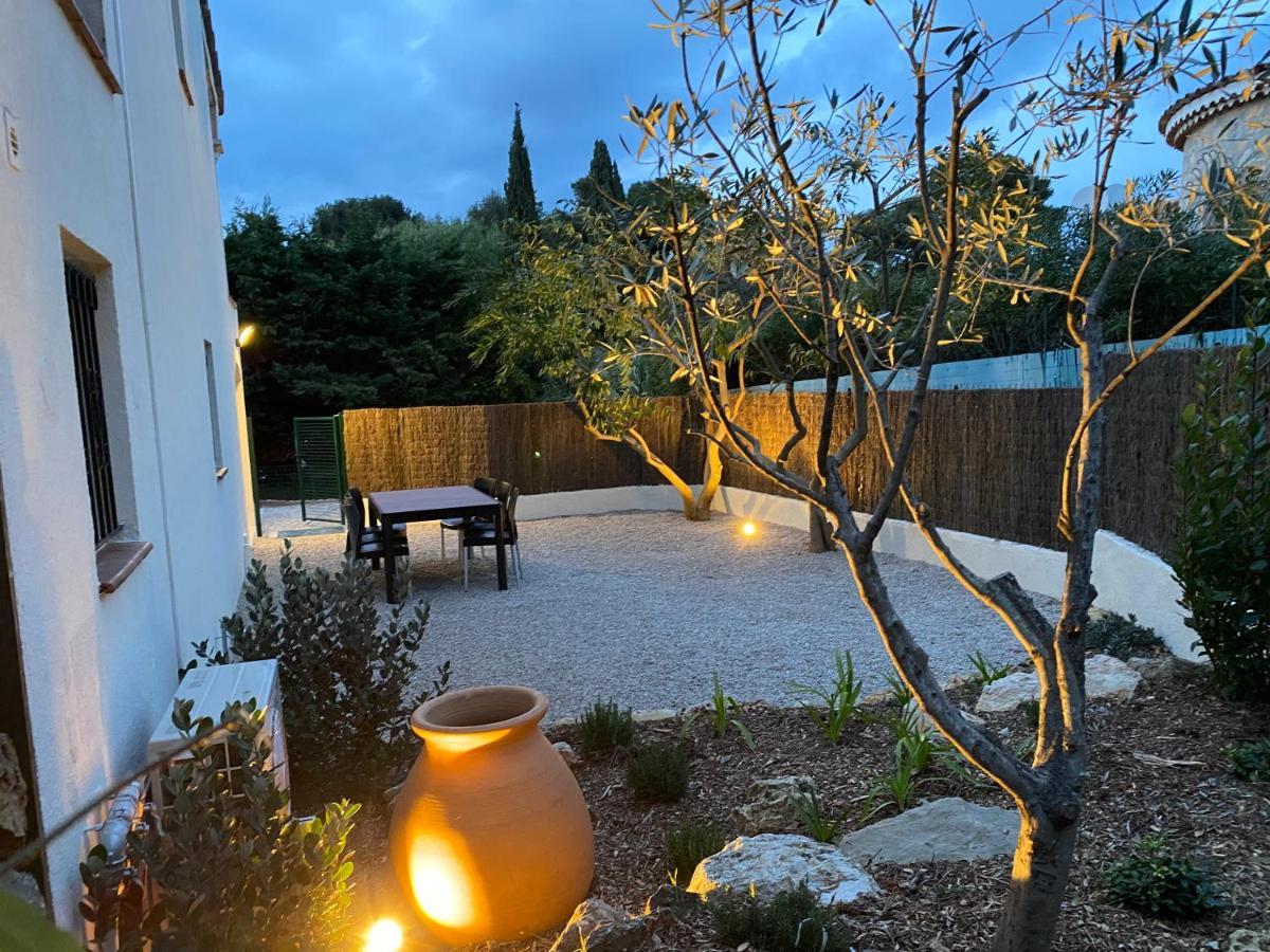 Superbe Appartement Au Coeur Du Cap D'Antibes Exterior photo